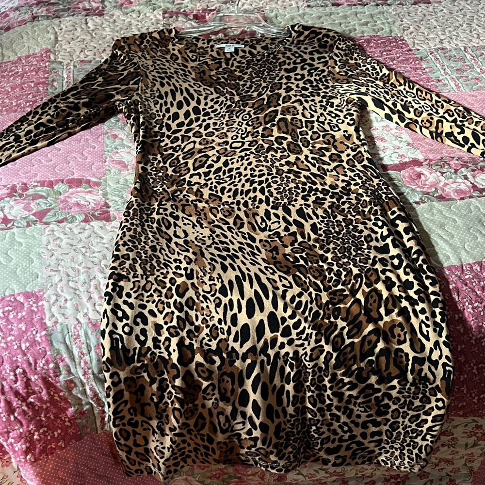Bar III Brown & Black Leopard-Print Long Sleeve Dress